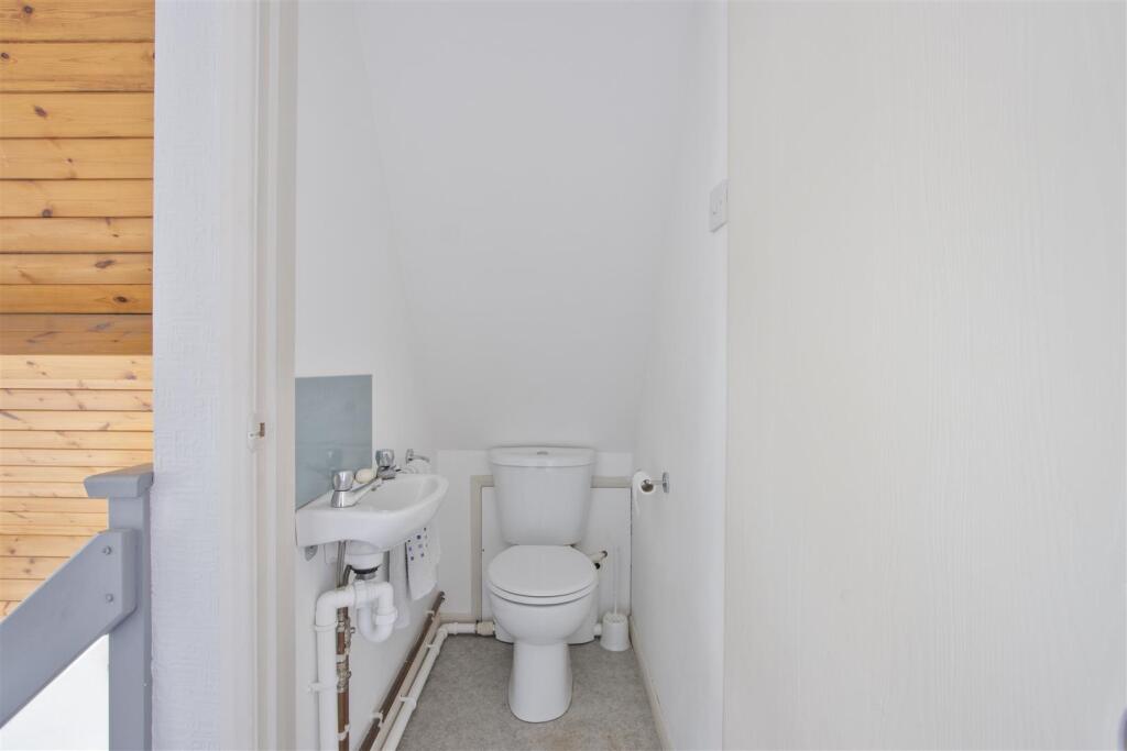 WC.jpg