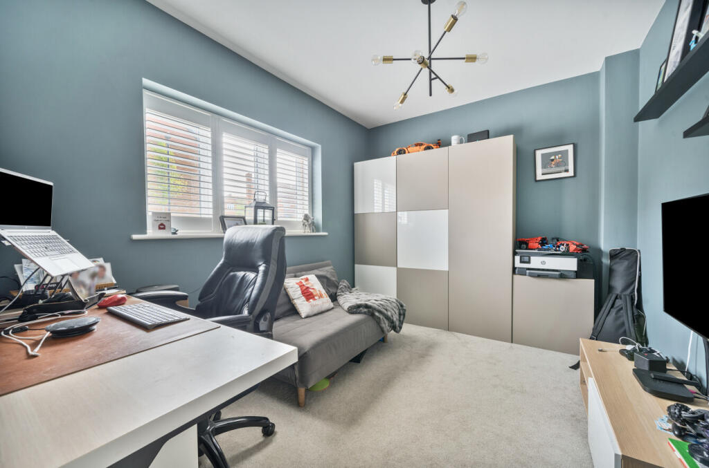 1329068-12-688110...