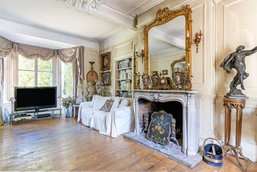 Drawing Room