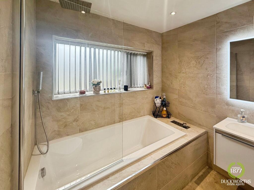 Ground floor Bathroom