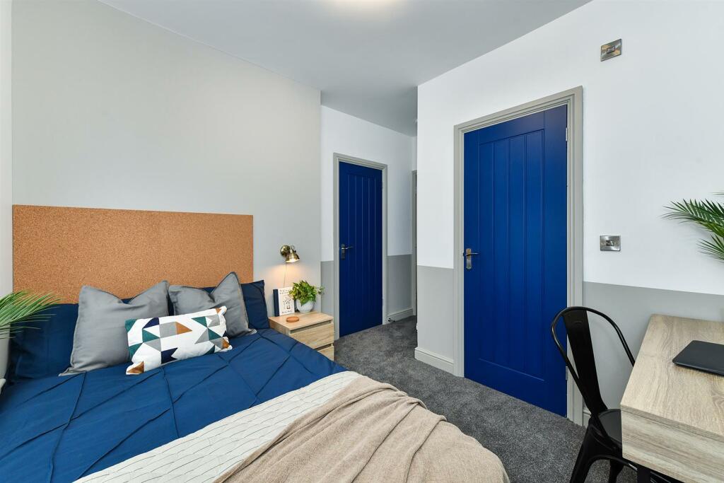 21crownst-24.jpg
