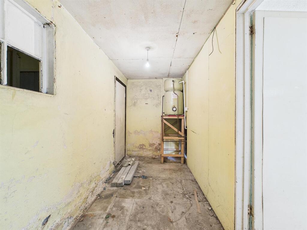 20 - Block of Flats for Auction, Kingsdown, Bristo