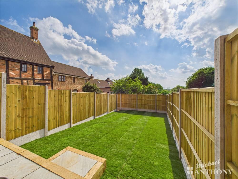 CAM02773G0-PR0301-STILL010-thumbnail-h750-70