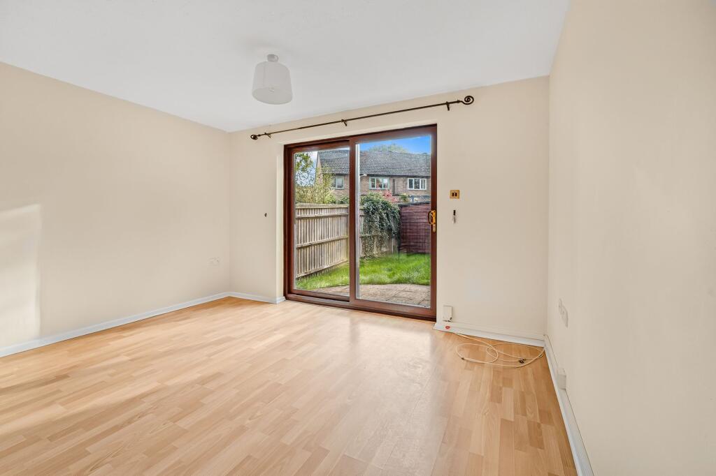 Living/Dining Area