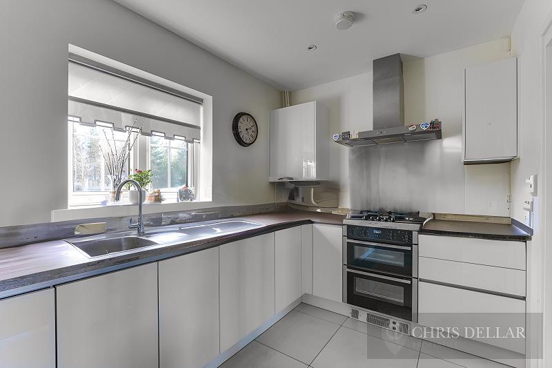 7-Hurry-Close-WM-8 - Furniture removed - 0.jpg