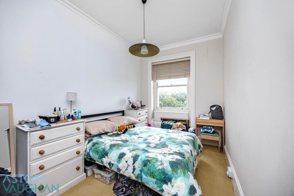 Sussex SquareFlat 4-003.jpg