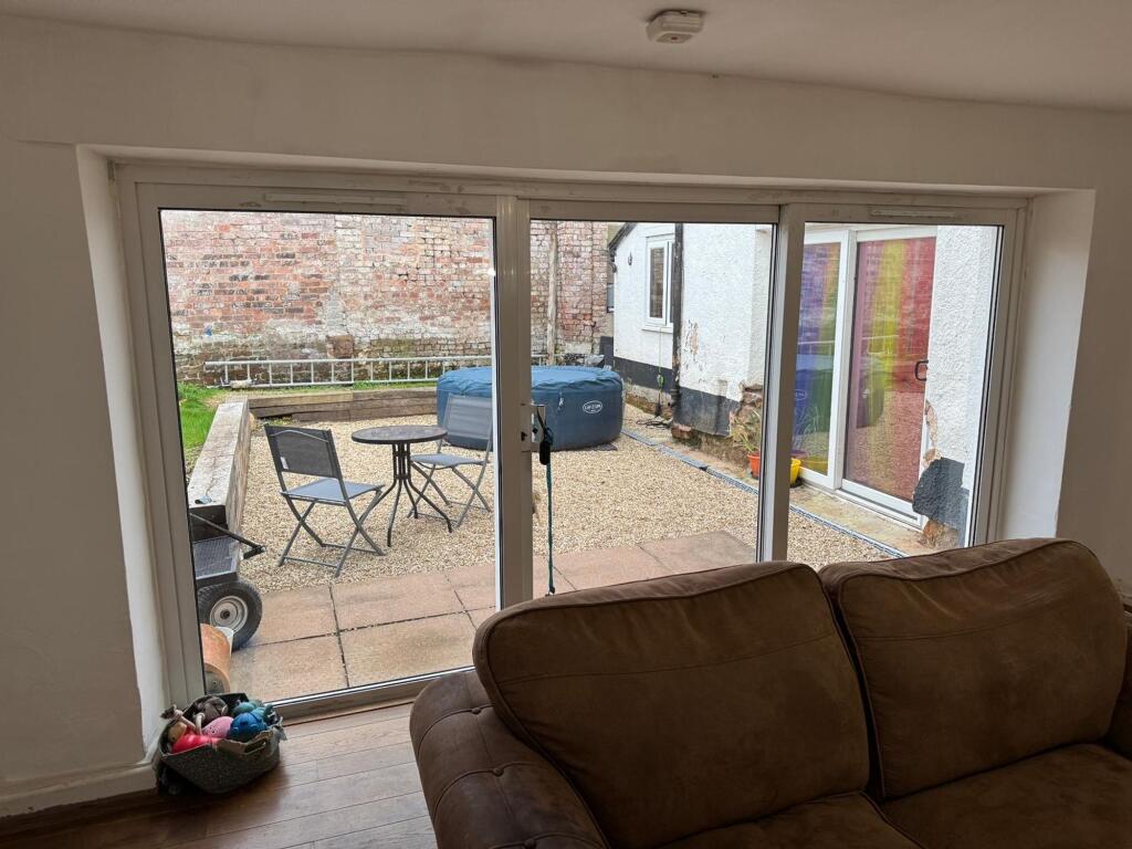 Double doors off lounge