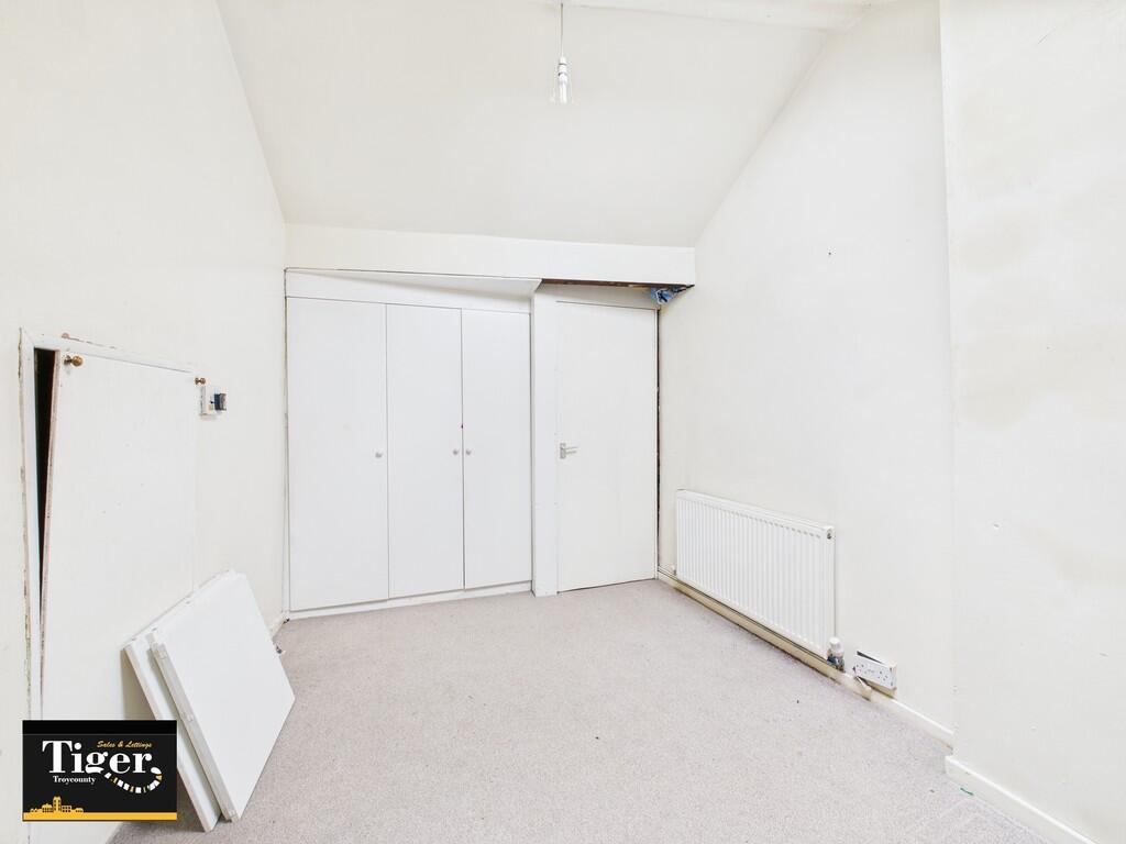 CAM03440G0-PR0300...