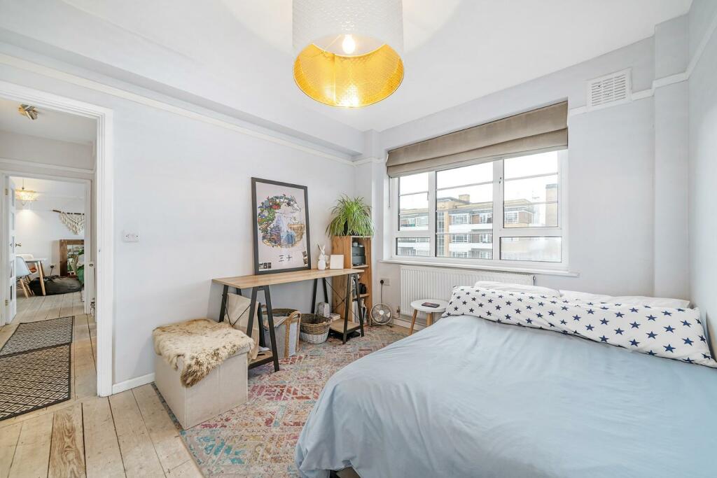 Bedroom.JPG