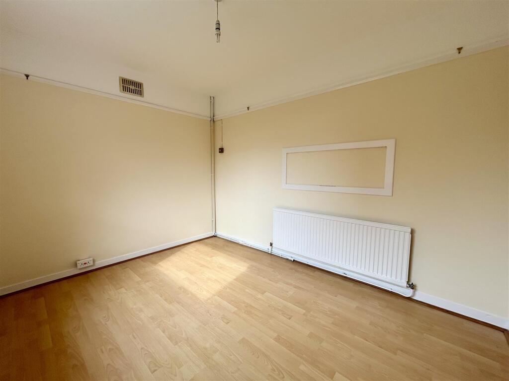 Dining room.jpeg