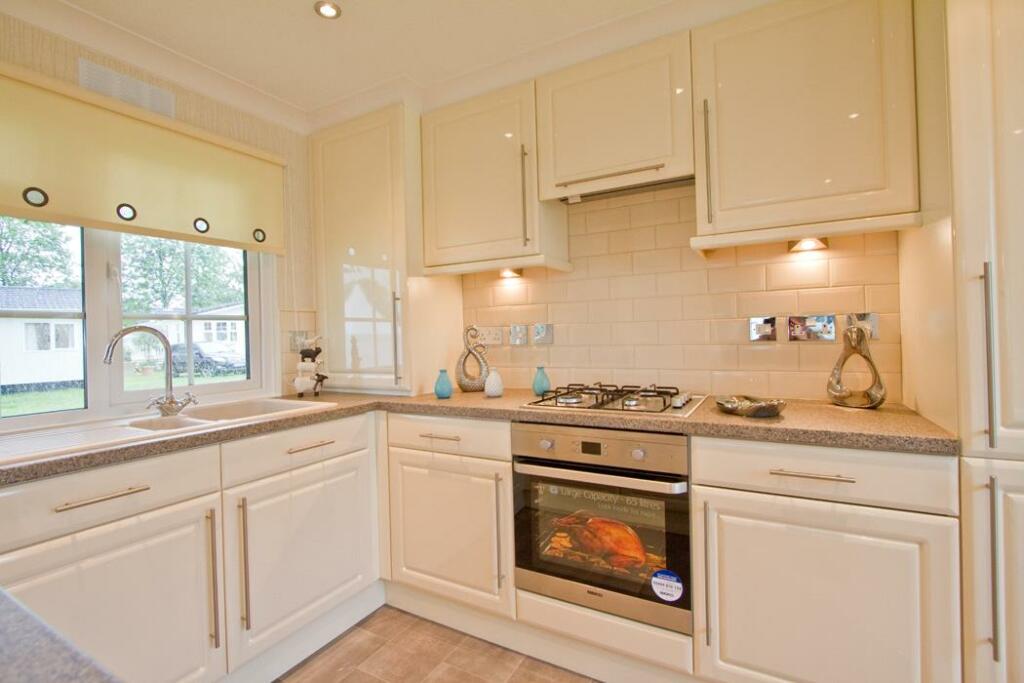 chatsworth-silver-kitchen (1).jpg
