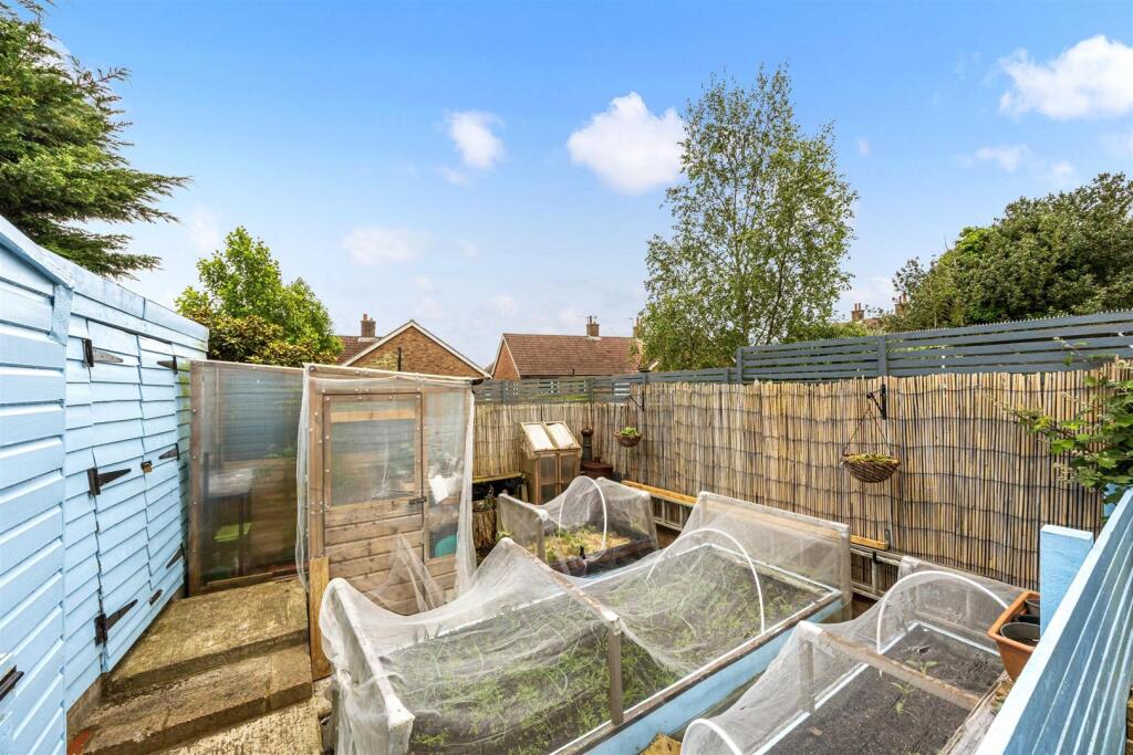 Hangleton Way 276 VEGETABLE PATCH.jpeg