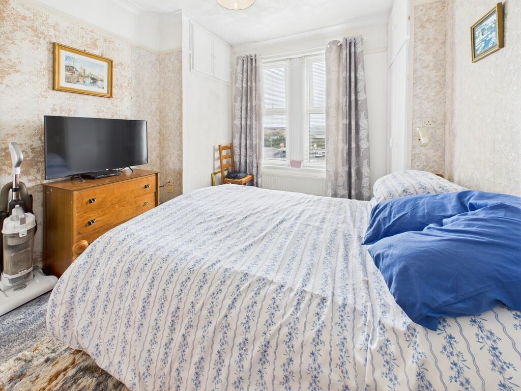 CAM03974G0-PR0173...