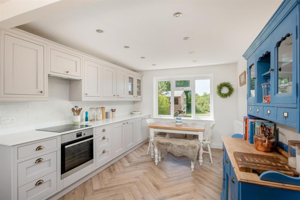 39 New Road 1683-5.jpg