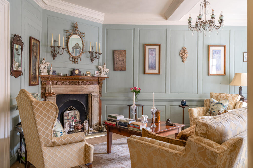 272551 - TheDispensary_HighRes-38.jpg