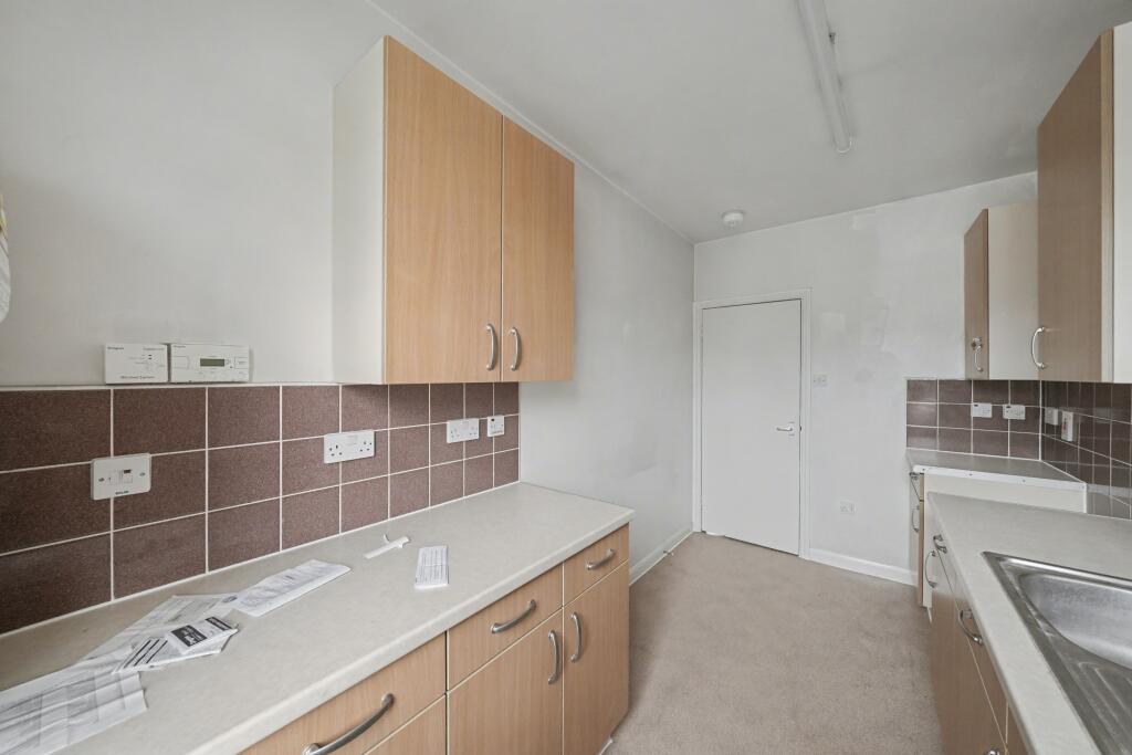 Flat 19C St Lawrence Terrace, North Kensington, London, W10 5SU