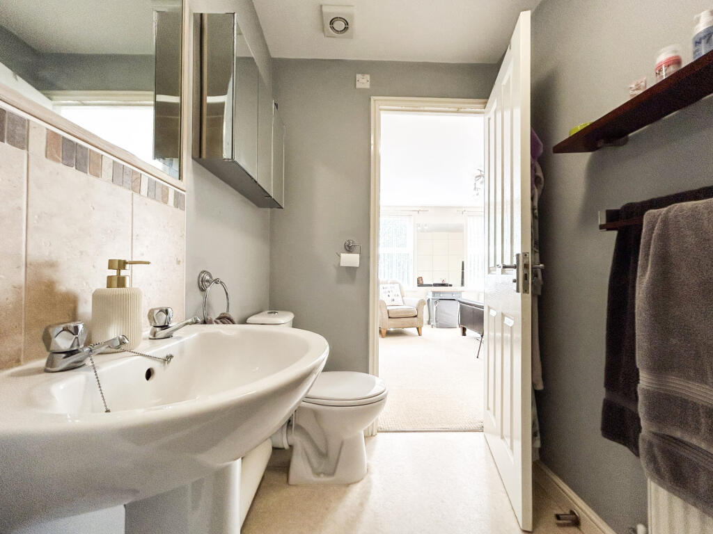 En-Suite Shower Room