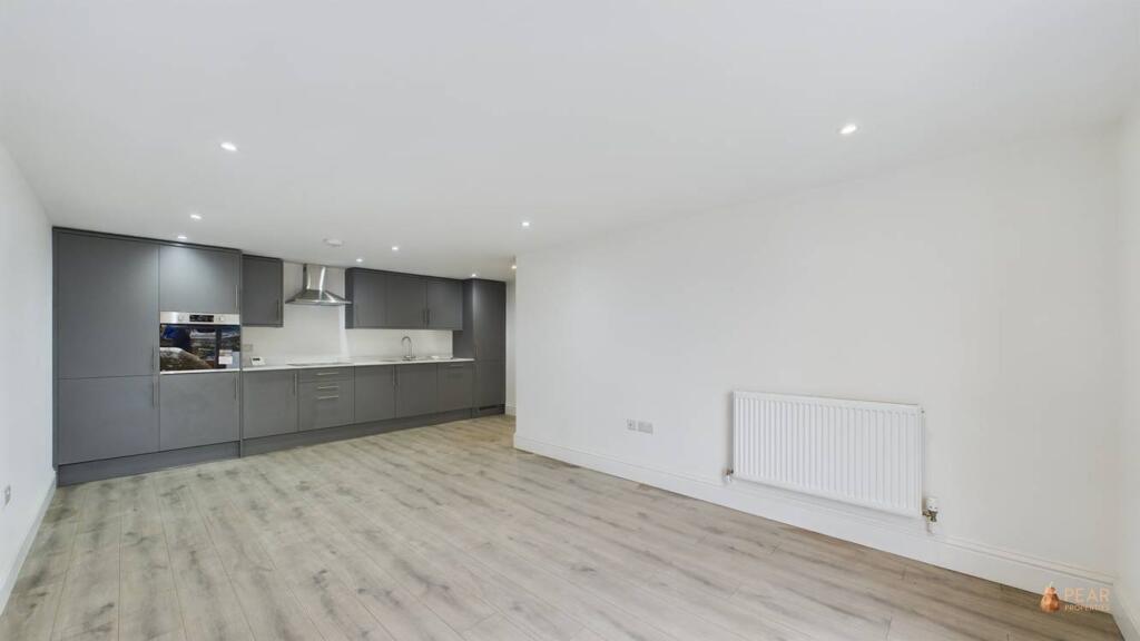 Kitchen/Lounge