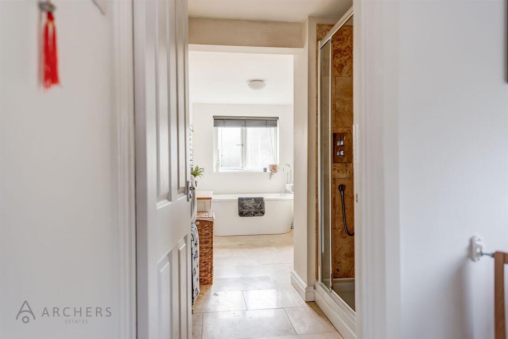 30HollinsLane(Interior)(19of26).jpg