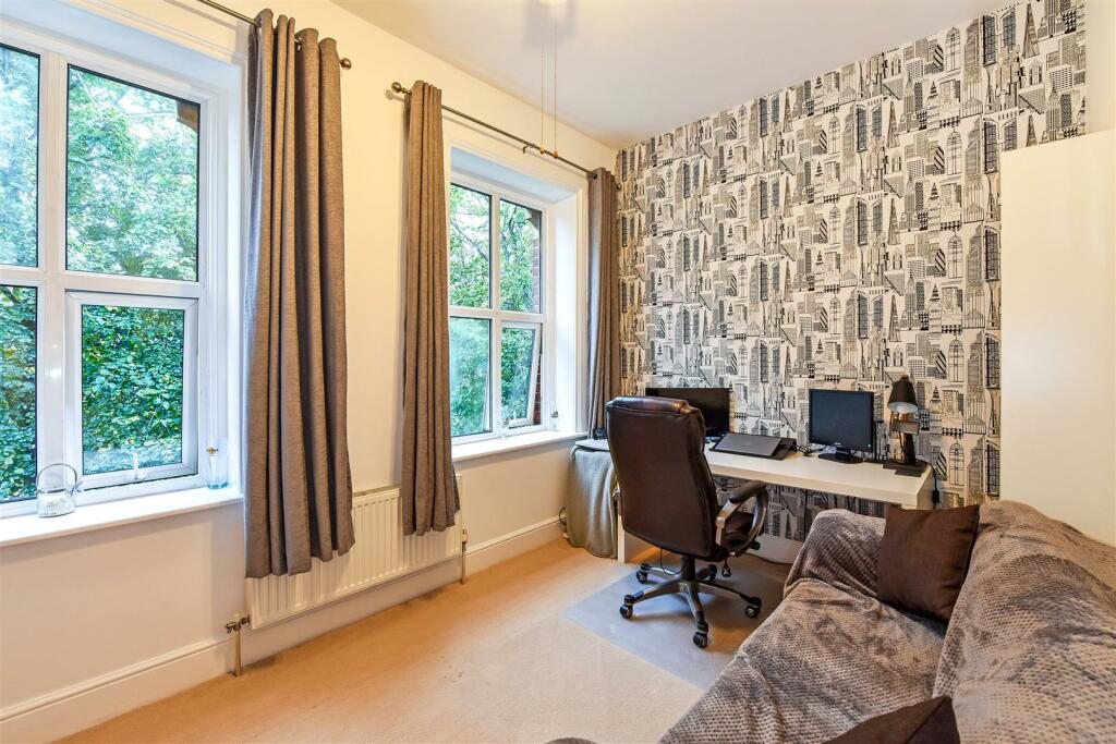 Bedroom Two Home Office.jpg