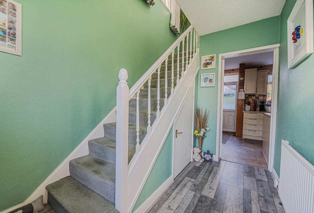 1383950-13-692081...