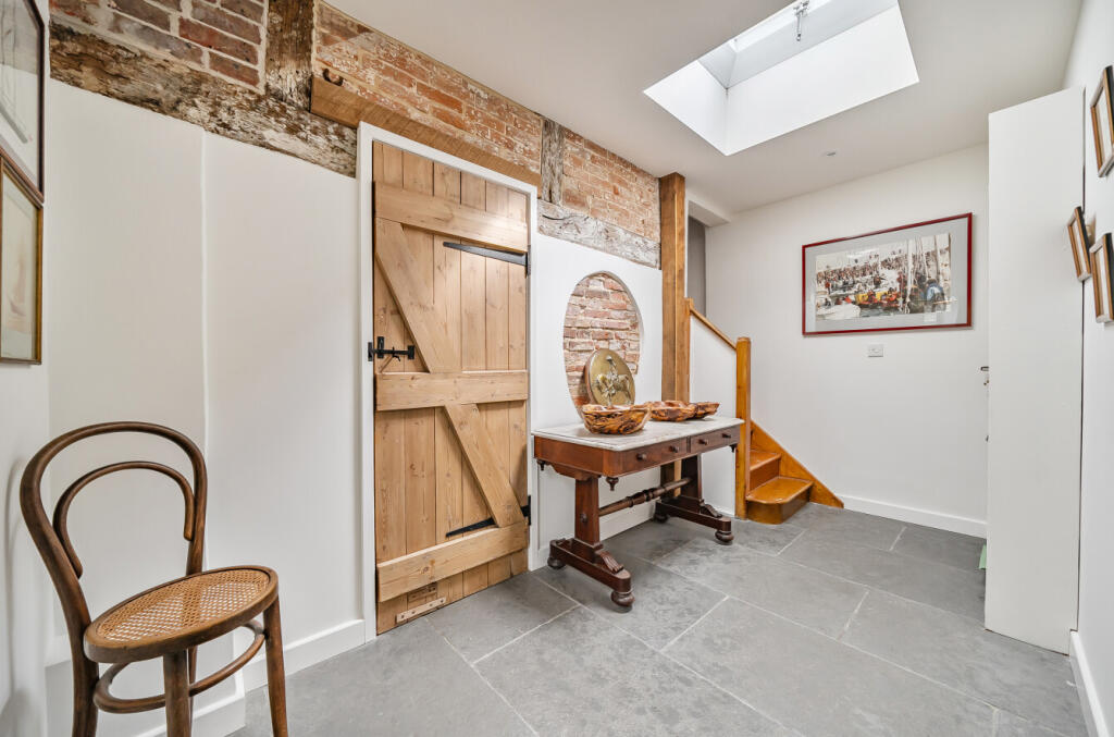 1296151-14-682f68...