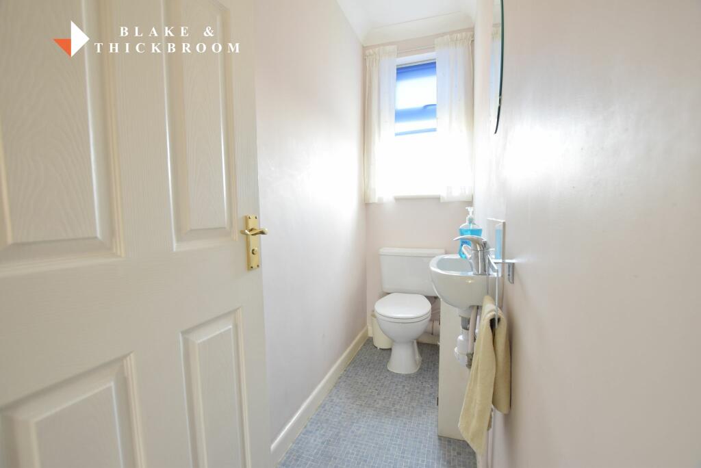 SEPARATE WC