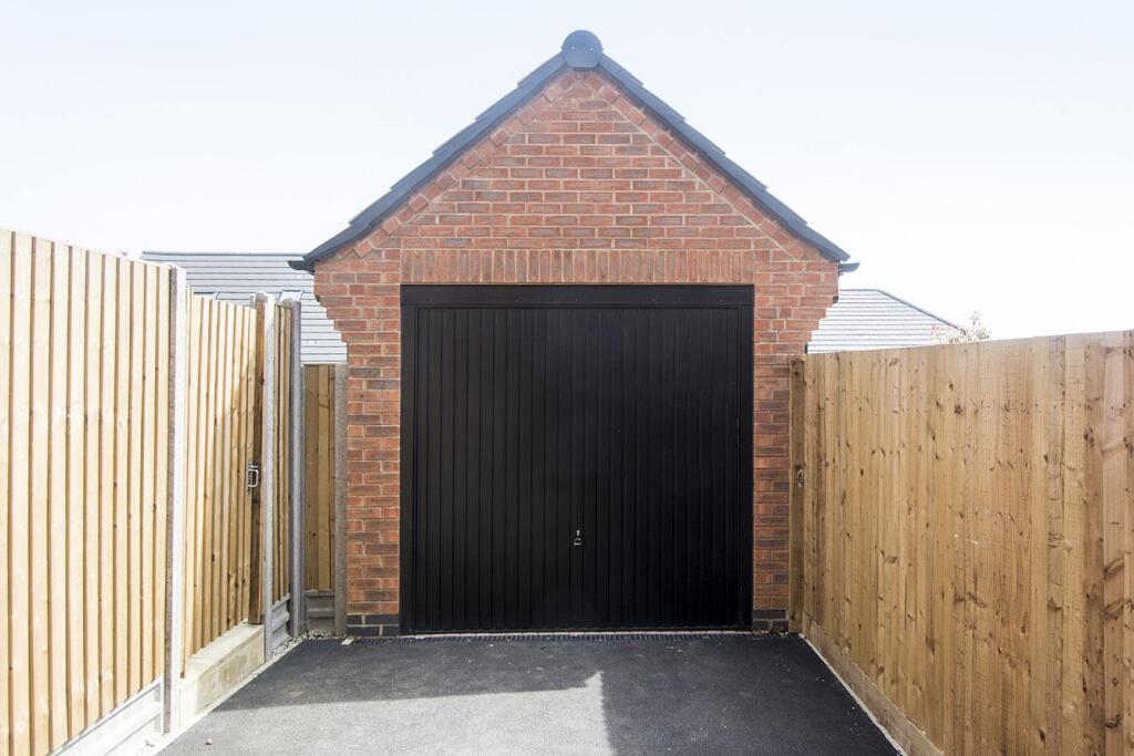 Single Garage