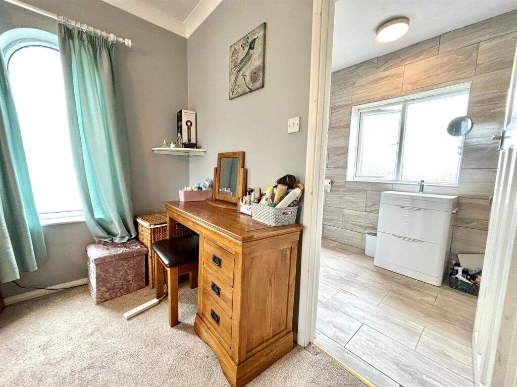 WhatsApp Image 2024-08-12 at 15.00.45 (5).jpeg