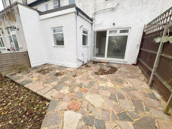 Davidson Frost-Wellings, DFW Hale Grove Gardens, G