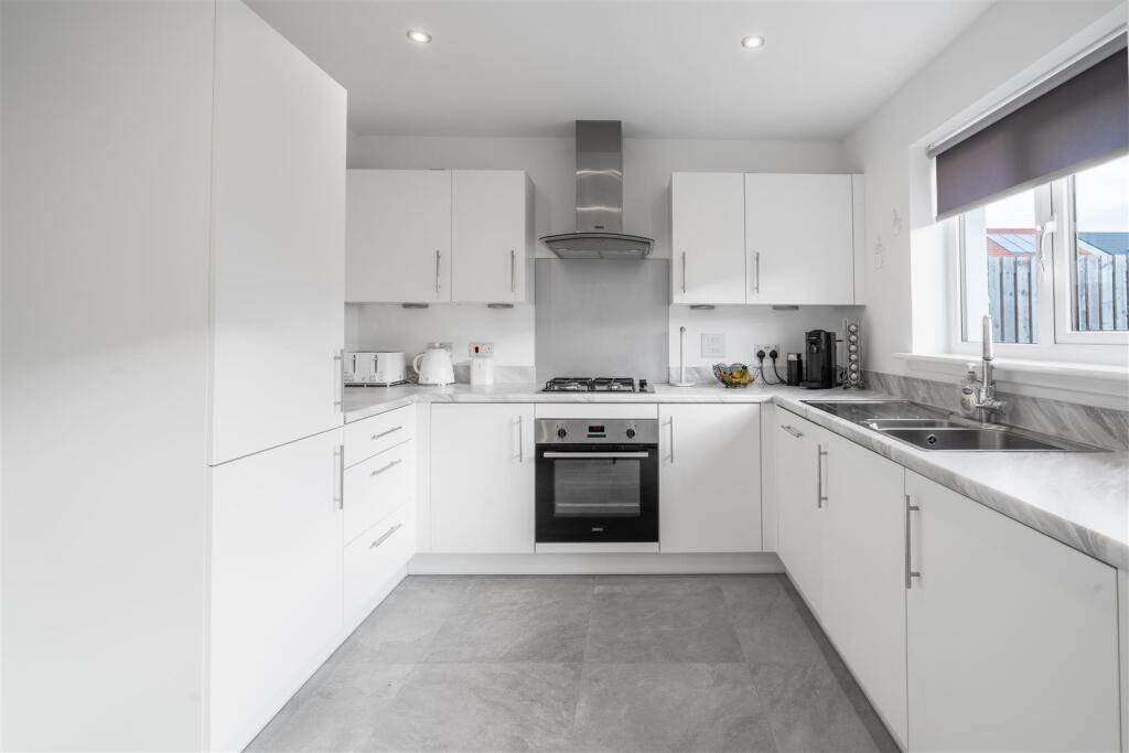 kitchen-3.jpg
