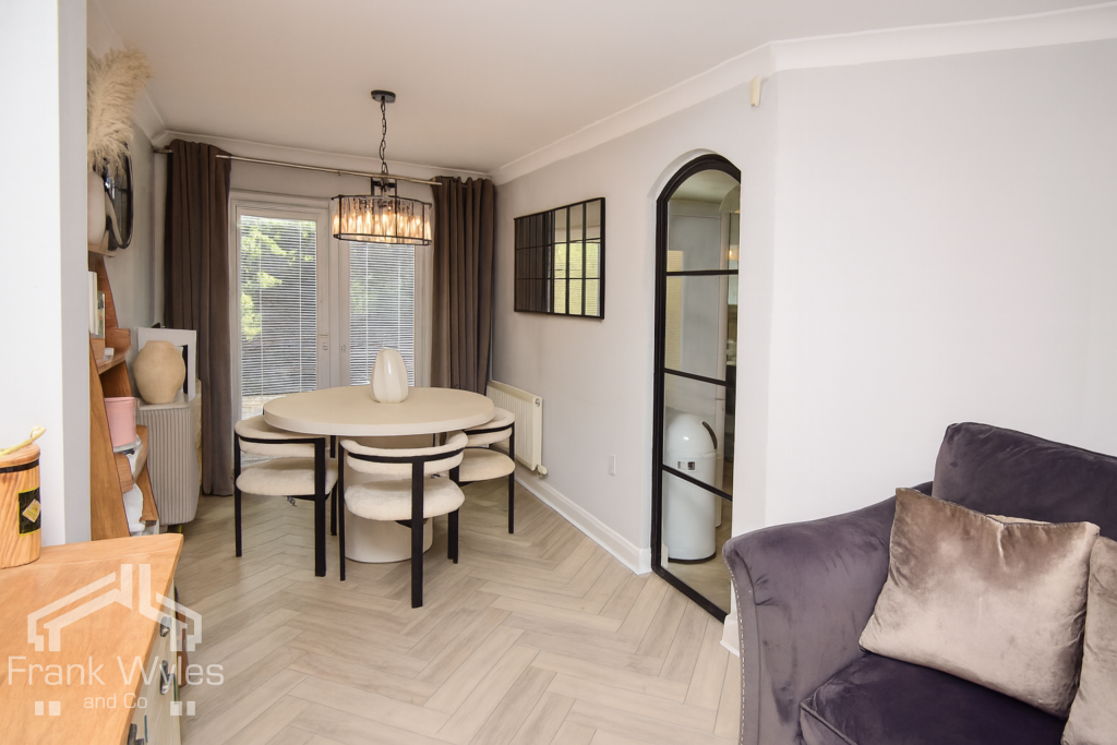 ChatGPT Image Aug 4, 2025, 06_54_57 PM