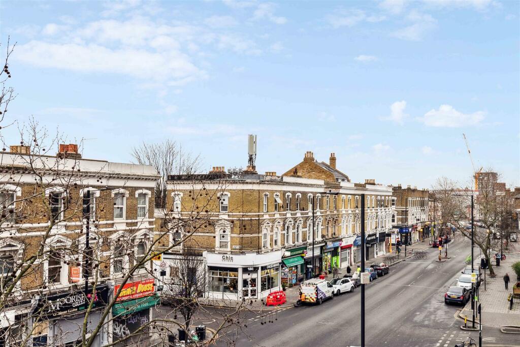 Flat 41 Sandhurst Court, Acre Lane, Brixton, SW2-1