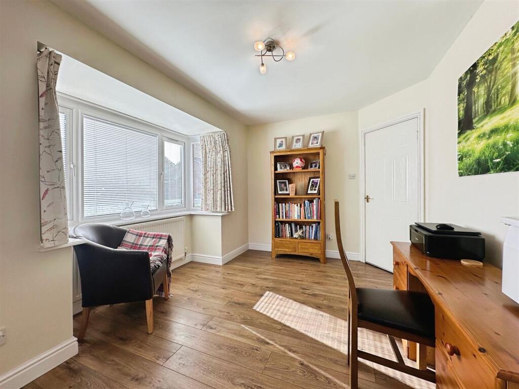 78f12be2--4A8E-8411-37F810C81942-34028-00000BA4FC9