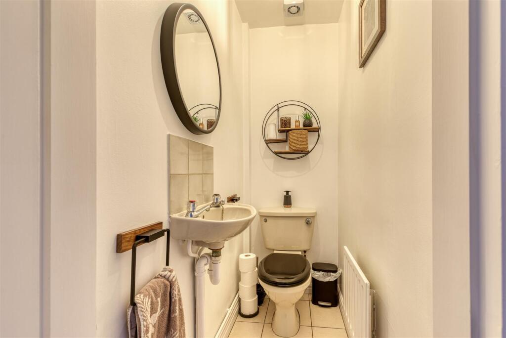 Fitted Guest Cloakroom