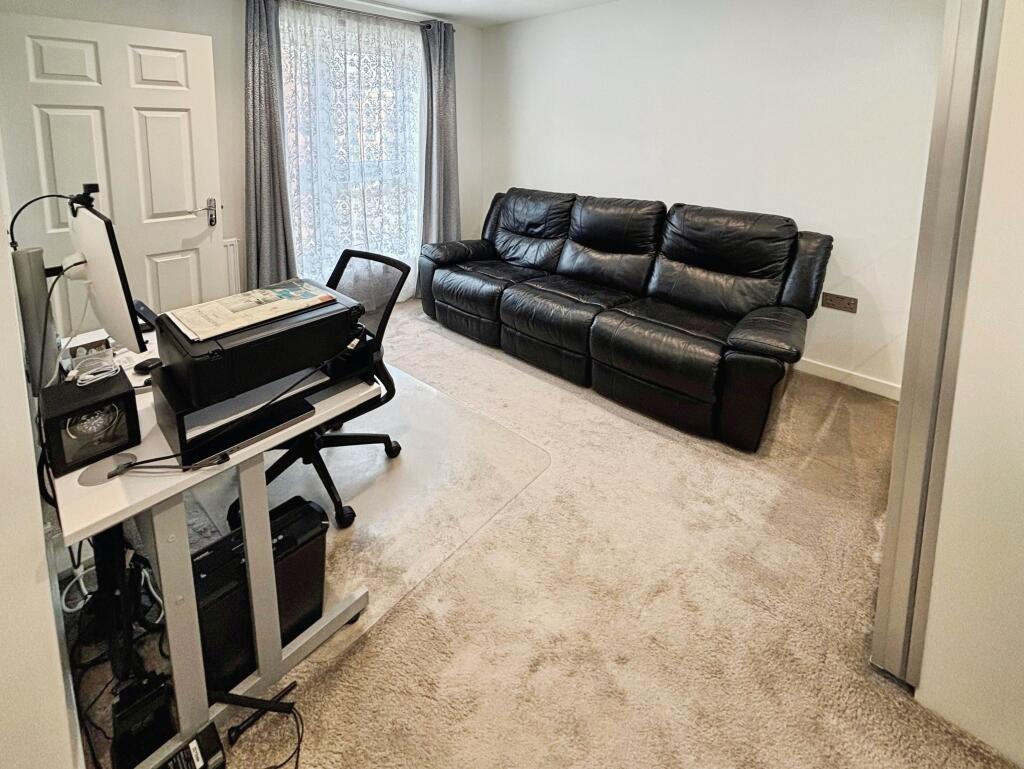 5a2ae1c9bedroom201