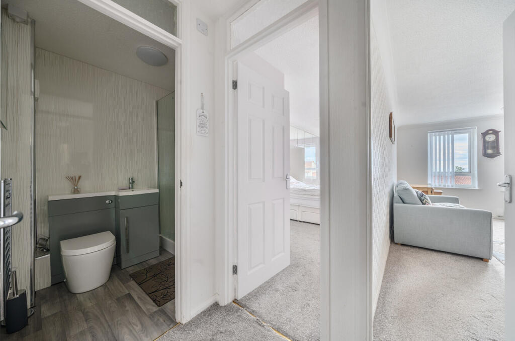 1305319-6-6848137...