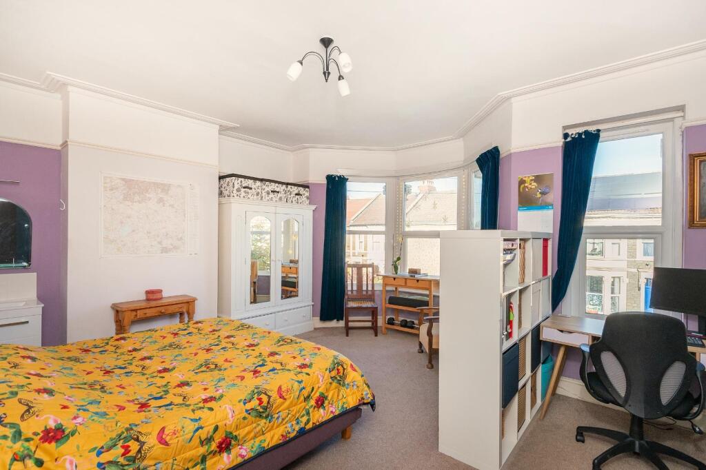 3B9RKE - Bedroom C.jpg