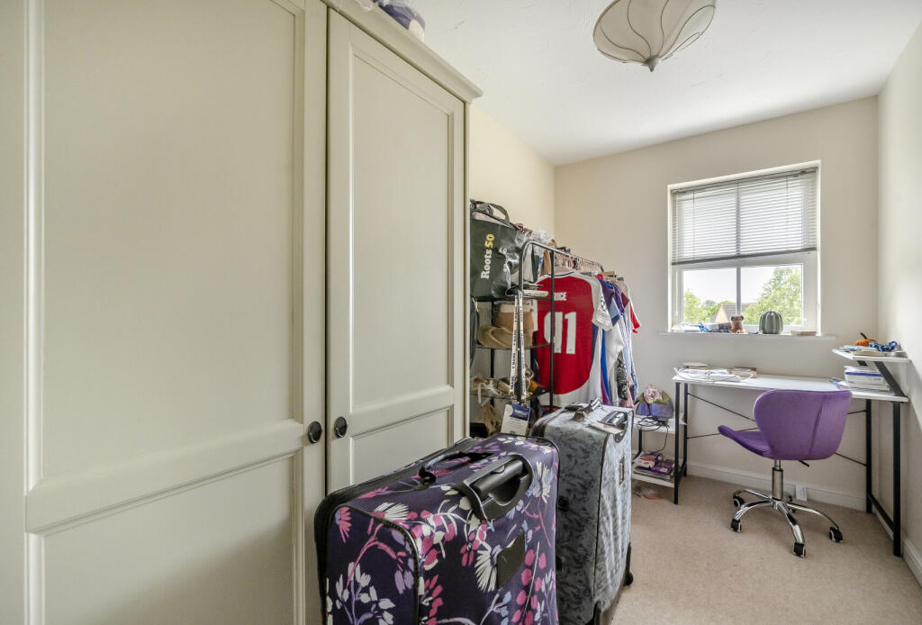 1303201-9-683ec6a...