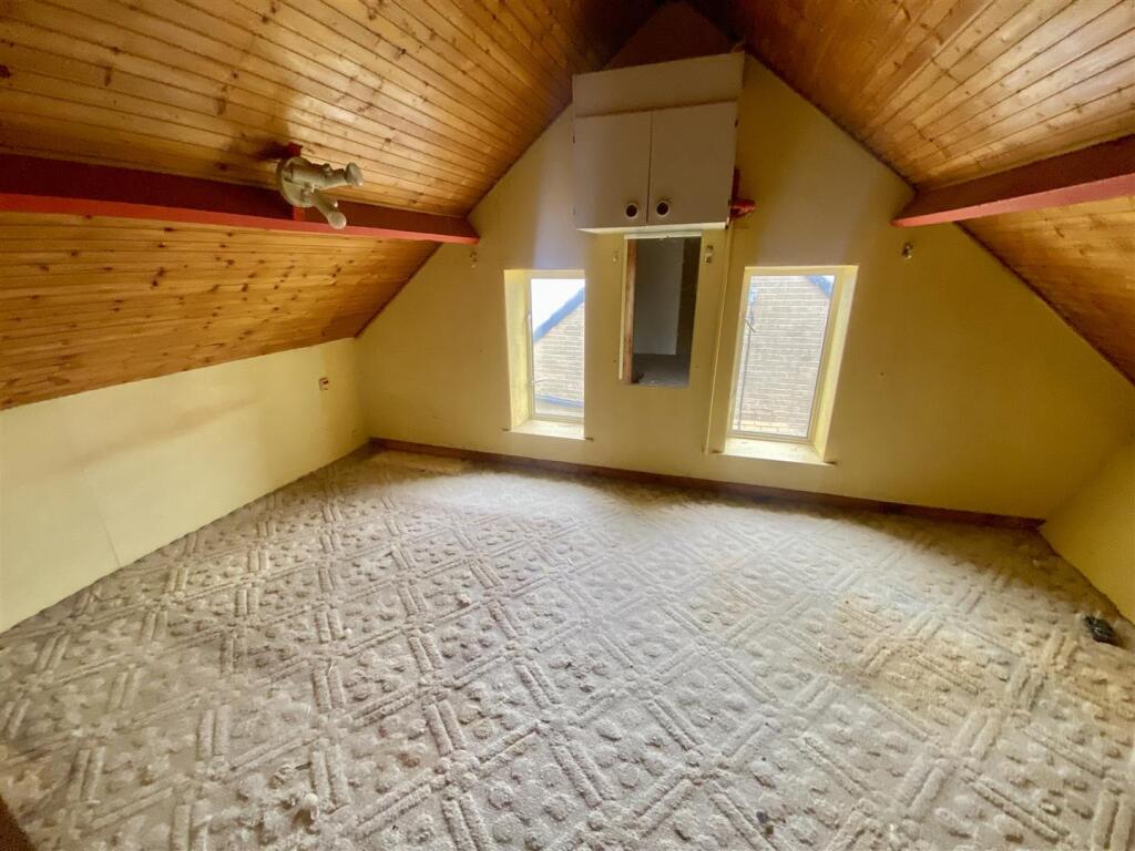 Bramleys Estate Agents - Sugar Lane - Dewsbury (6)