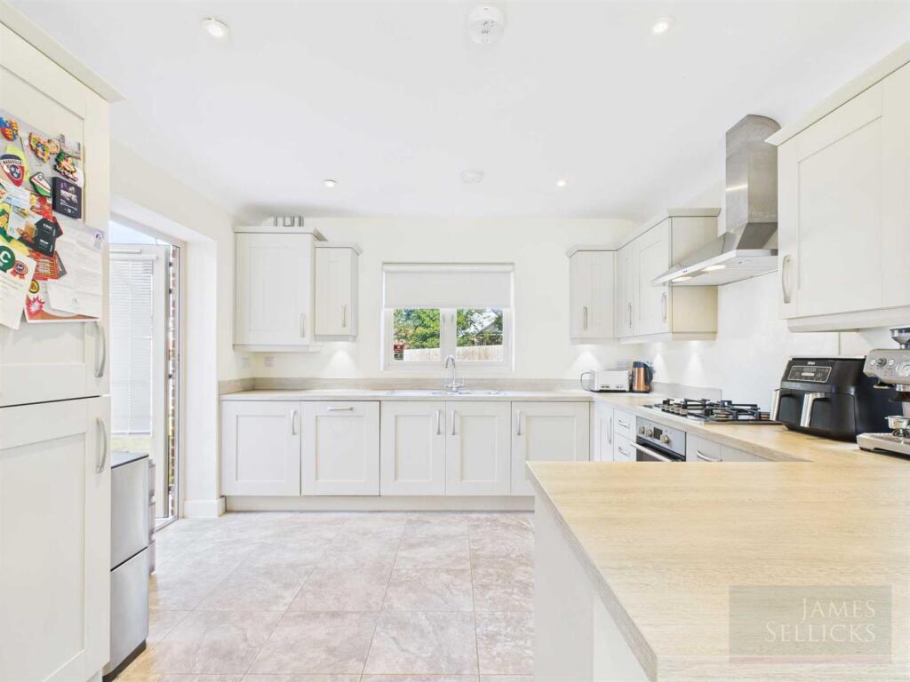 Open Plan Dining Kitchen