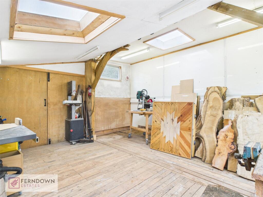 Office/Garage
