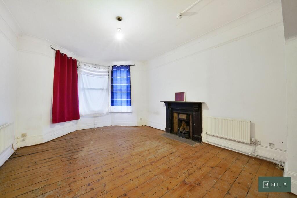 26 Greenhill Road...