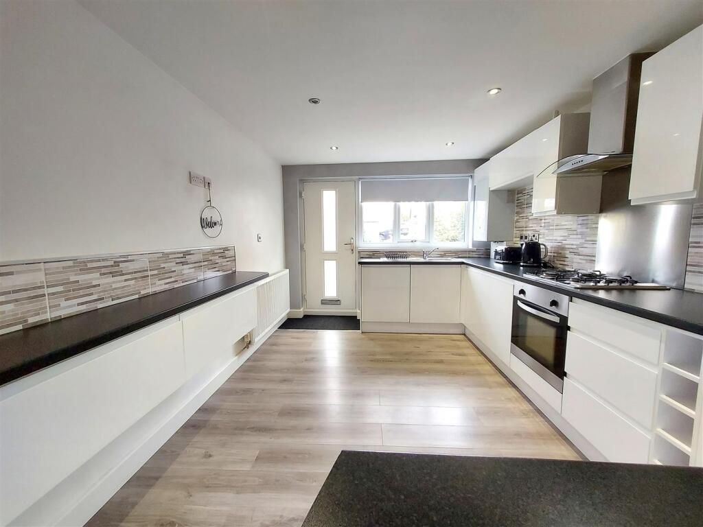 Kitchen Diner