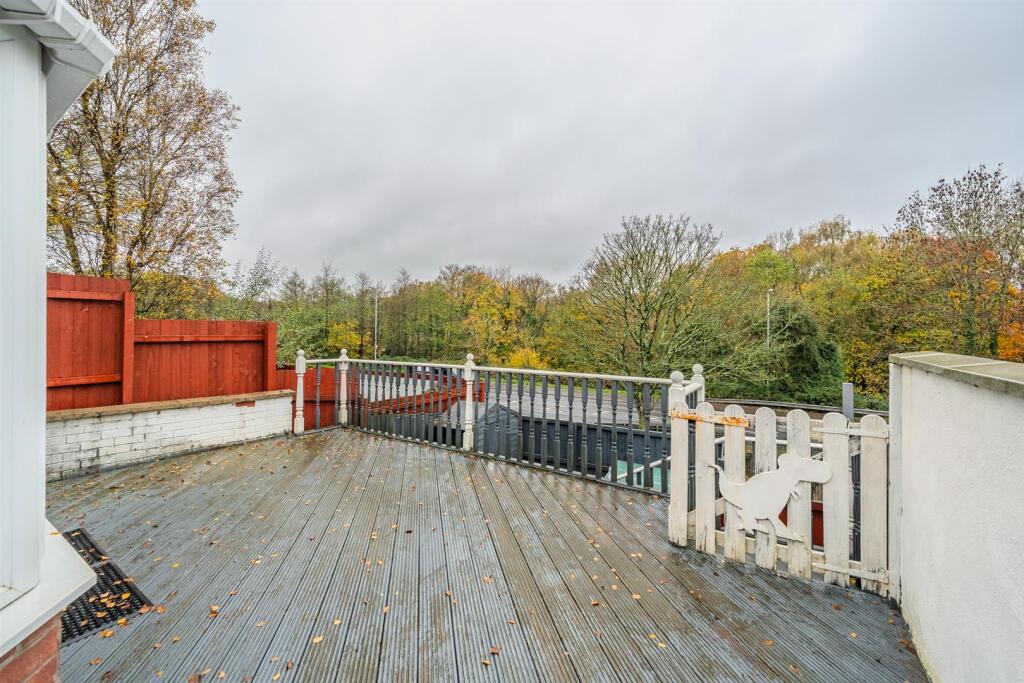 93 Bryn Milwr-17.jpg