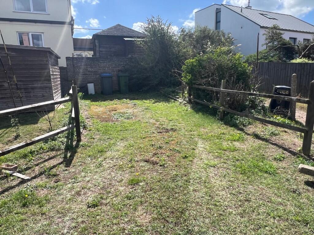 IMG-20250805-WA00...