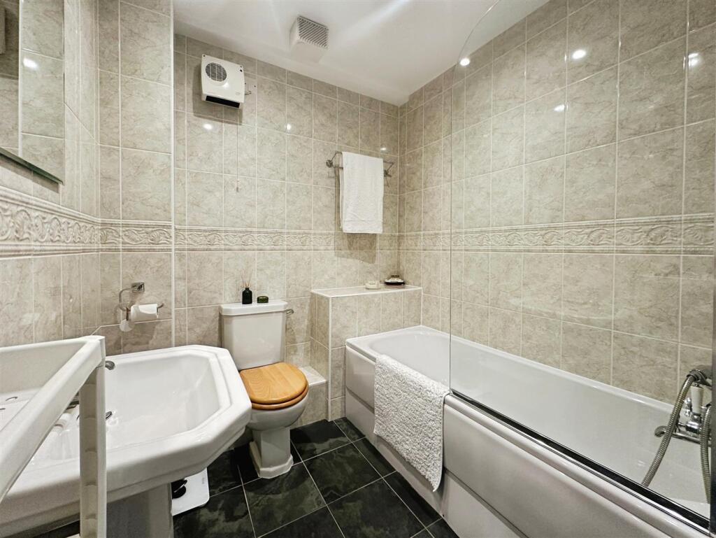 be45b895-C-4C78-B536-CE9896AEFCF9-3097-000000FB3FB