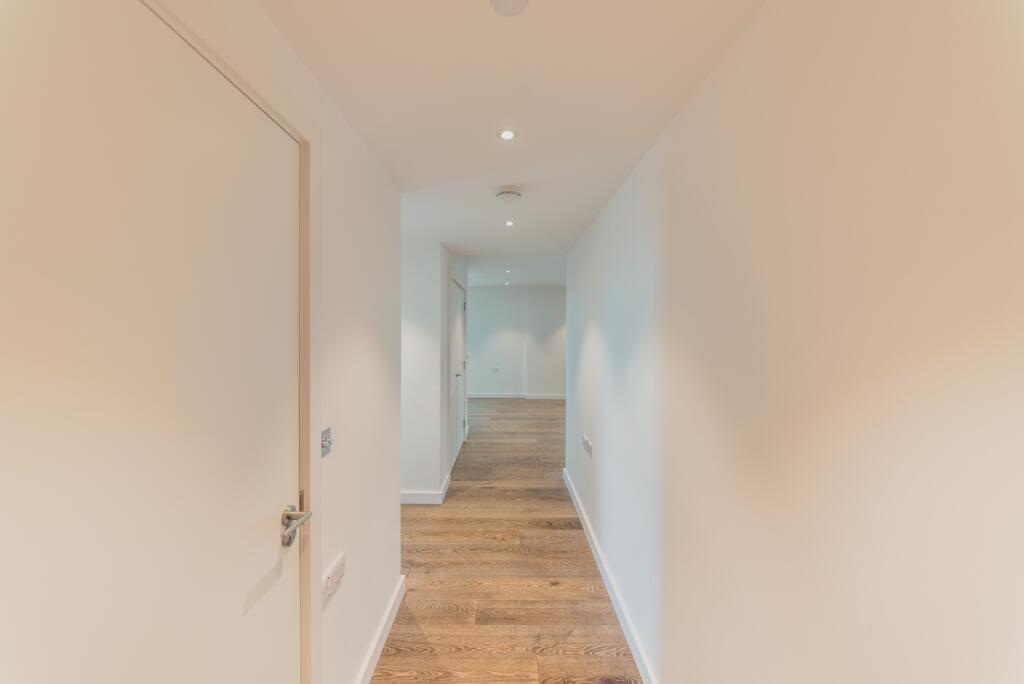 IMAGE 7
