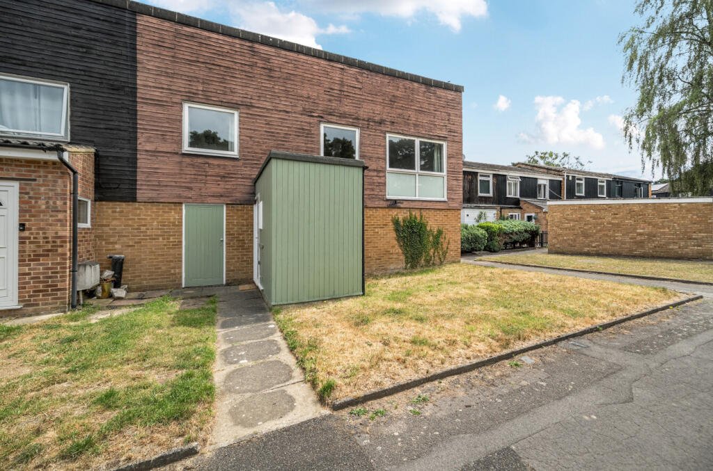 1311633-27-685bcc...