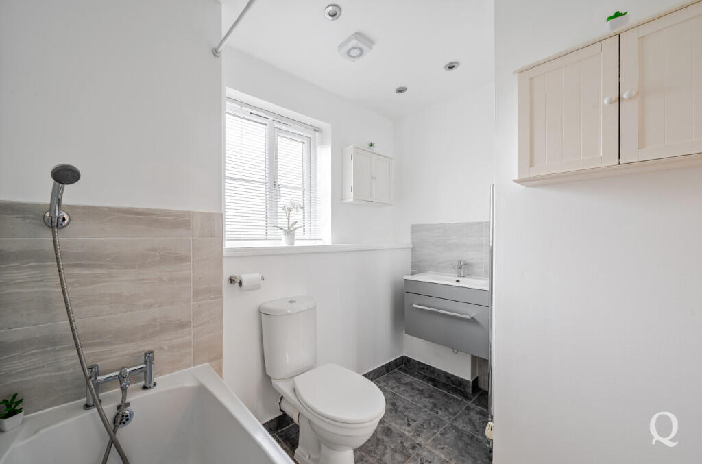 5cf0b29f-c7a2-445...